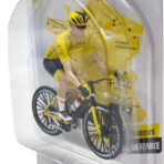 Miniatura Bicicleta Colnago Tour de France Camisa Amarela - 1:18 - Solido - Imagem 2