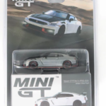 Mini GT - TM - Chase - Nissan GTR Nismo 2024/Brilliant White Pearl - 1045