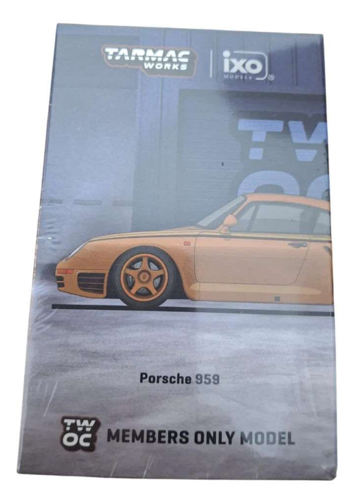 Tarmac Works - IXO Models - Global 64 - Porsche 959 Gold - T64G068